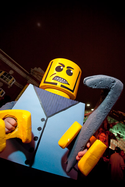 LEGO Costume   Robber Minifigure LEGO COSTUME BlockGuys 
